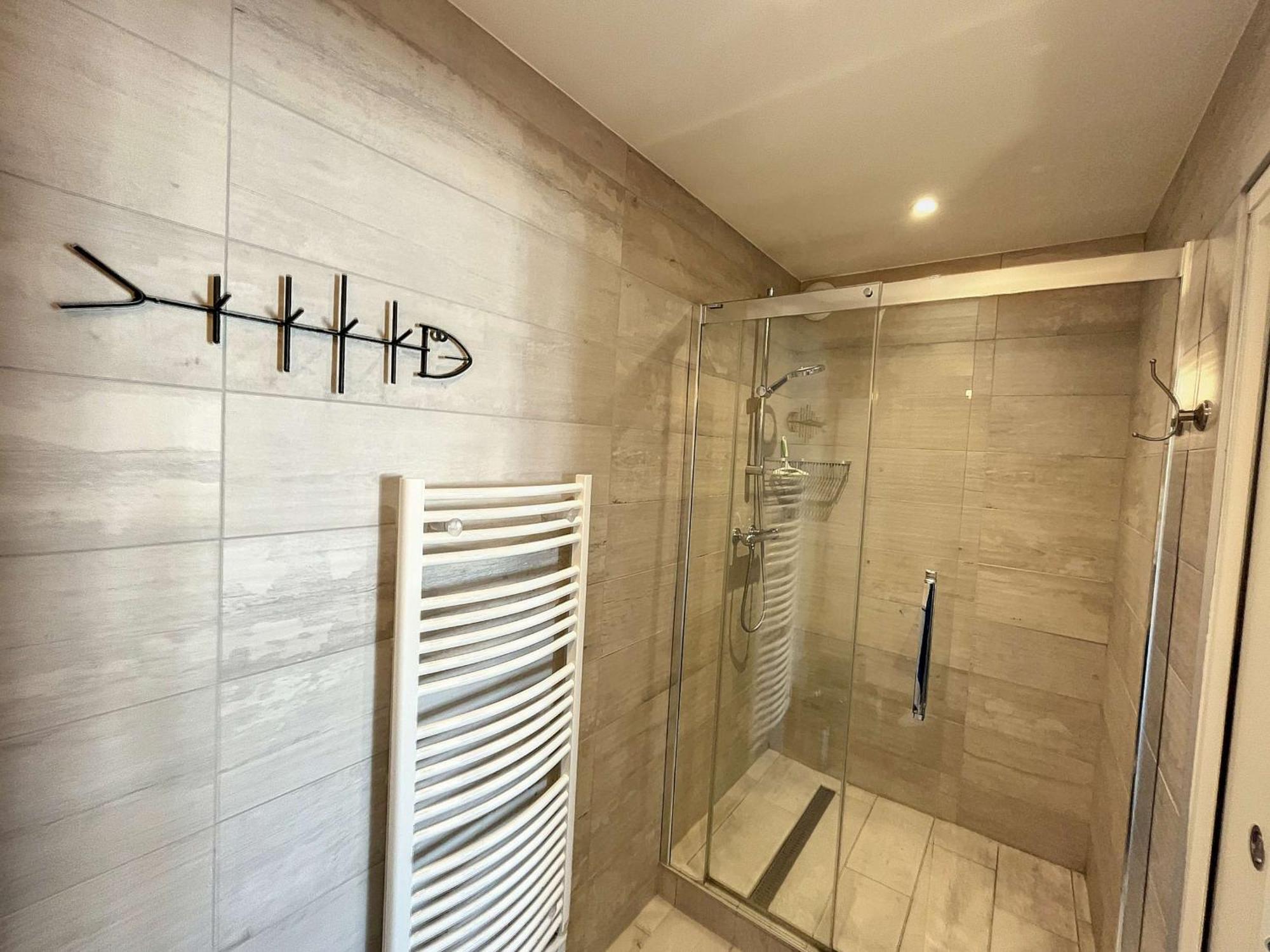 Duplex De Standing En Centre-Ville Avec Parking, Proche Port Et Plage - Fr-1-361-377 Γκρανβίλ Εξωτερικό φωτογραφία